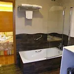 Lino 2* Vigo