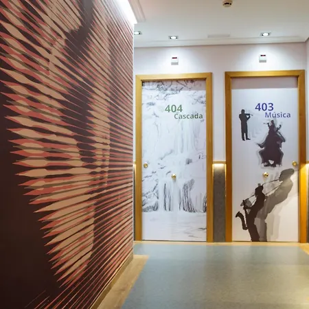 Lino Hotel 2*