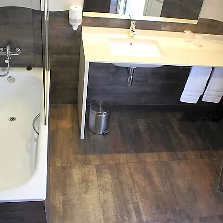 Hotel Lino 2*