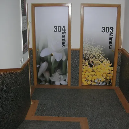 Lino فندق فيجو